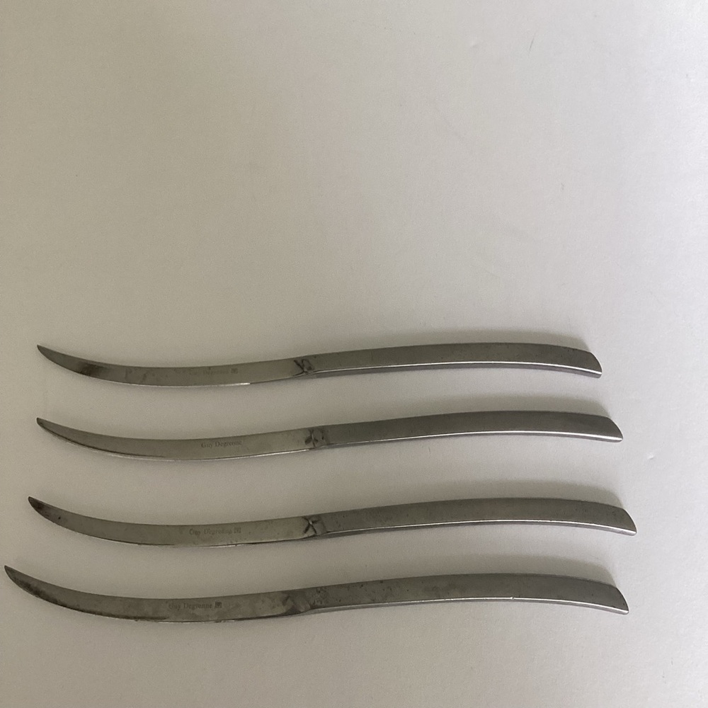 Guy Degrenne Knives Set Of Four Curved